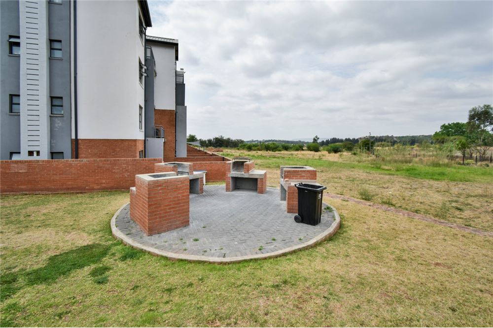 Residencial - Piso - Lombardy Estate, Gauteng - South Africa - 24 - 1031414143-20