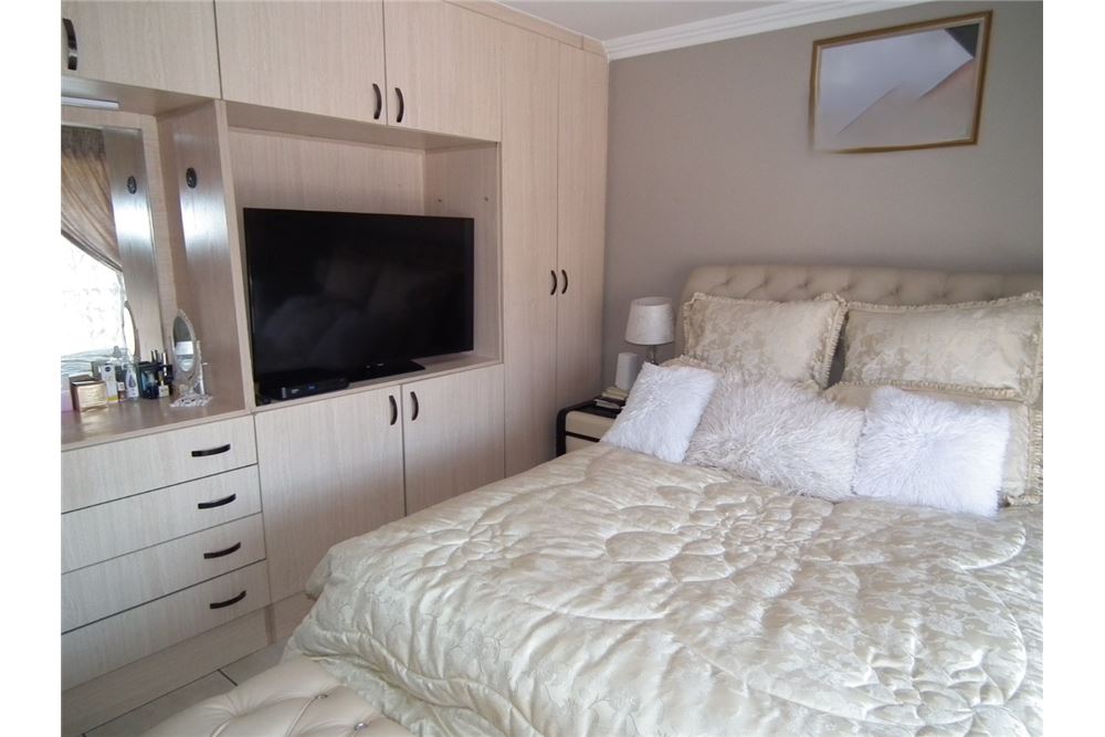 住宅 - 联排别墅 - Amorosa, Gauteng - South Africa - 12 - 1031444025-209