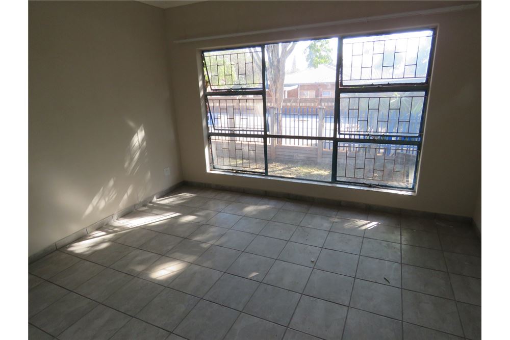 Residencial - Casa - Karenpark, Gauteng - South Africa - 36 - 1031414013-120