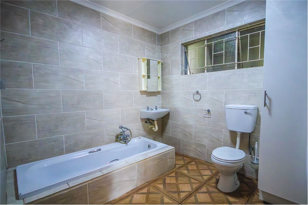 Residenziale - Casa - Claremont, Gauteng - South Africa - 56 - 1031414129-48