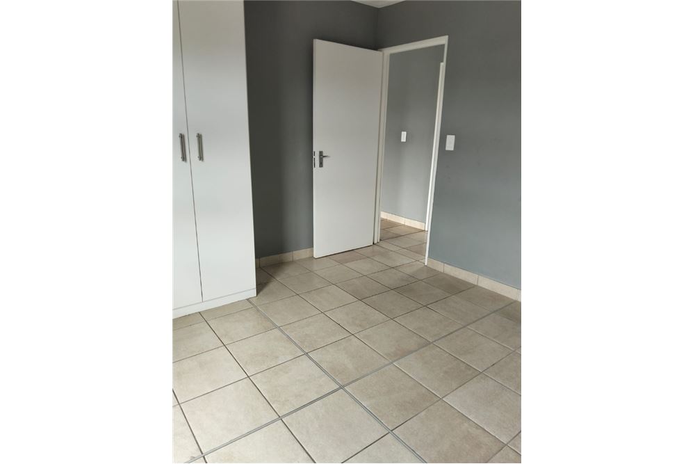Residencial - Piso - Montana, Gauteng - South Africa - 9 - 1031414050-123