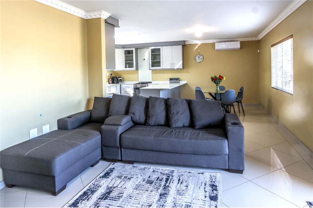 Residential - House - La Mercy, KwaZulu Natal - South Africa - 5 - 1031465057-111