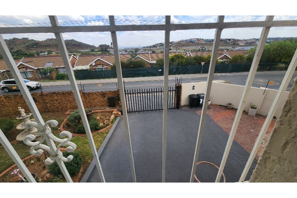 Residential - Omakotitalo - Oakdene, Gauteng - South Africa - 46 - 1031421040-63