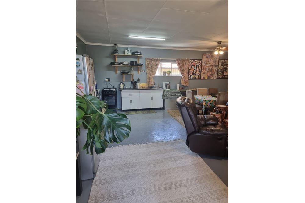 Woningbouw - Haus - Vanderbijlpark SW 5, Gauteng - South Africa - 18 - 1031010017-88