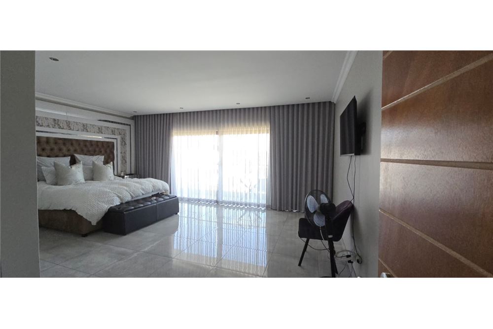 Residencial - Casa - Zambezi Manor Lifestyle Estate, Gauteng - South Africa - 21 - 1031414140-35