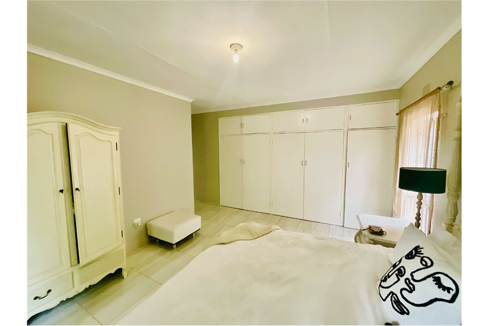 Residential - Отдельно стоящий дом - Northcliff, Gauteng - South Africa - 15 - 1031444162-23