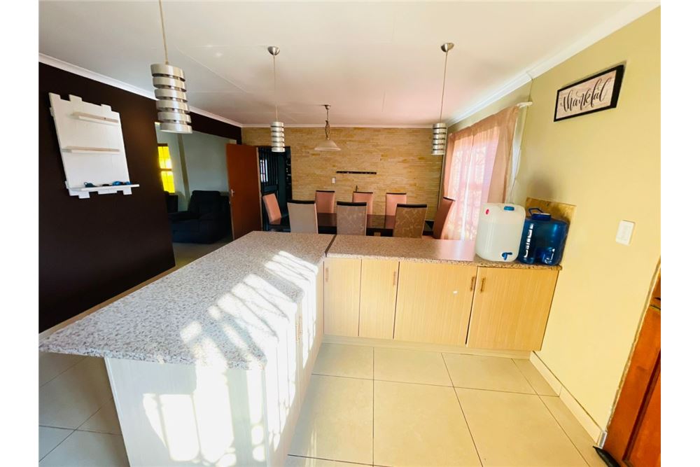 Residencial - Casa - Eersterust, Gauteng - South Africa - 7 - 1031414137-35