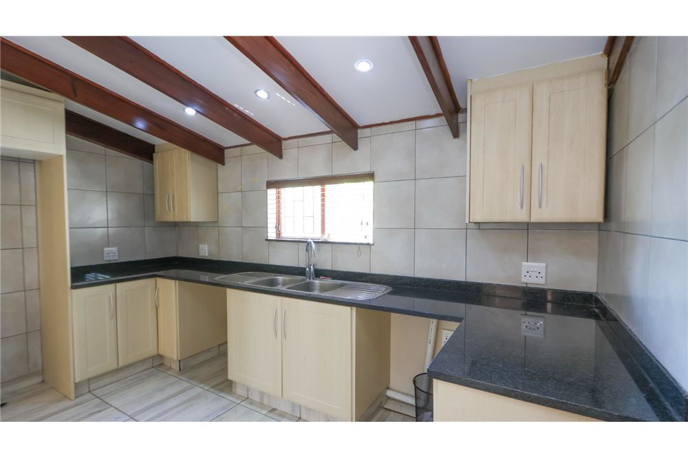 Residential - House - Glen hills, KwaZulu Natal - South Africa - 31 - 1031465018-53