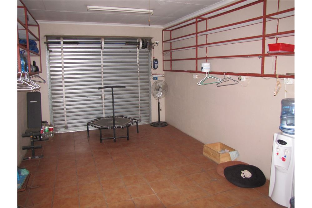 Wohnung - Haus - Vanderbijlpark CE 2, Gauteng - South Africa - 10 - 1031010012-78