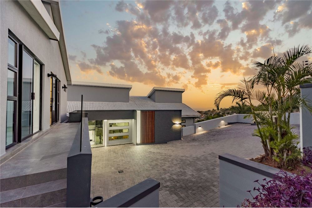 Residential - House - La Lucia, KwaZulu Natal - South Africa - 65 - 1031465022-888