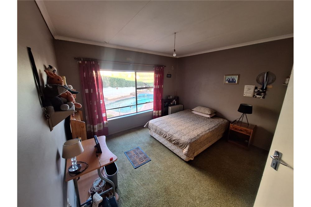 Residential - Αυτόνομη κατοικία - Kibler Park, Gauteng - South Africa - 31 - 1031421159-37