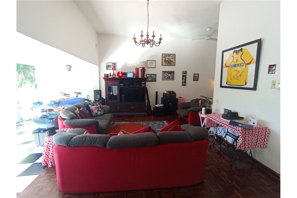 Dzīvojamais - Pilsētas savrupmāja - Bulwer, KwaZulu Natal - South Africa - 7 - 1031389007-102