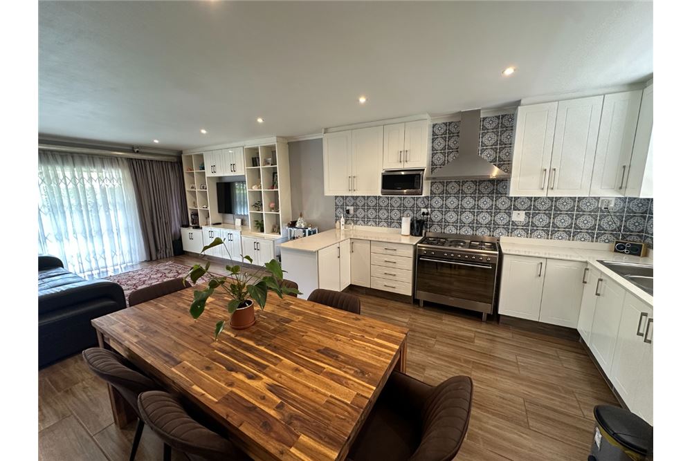 Residential - Townhouse - Mount Edgecombe, KwaZulu Natal - South Africa - 8 - 1031465047-201