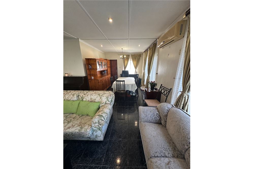 Residential - House - Glen Anil, KwaZulu Natal - South Africa - 5 - 1031465056-202