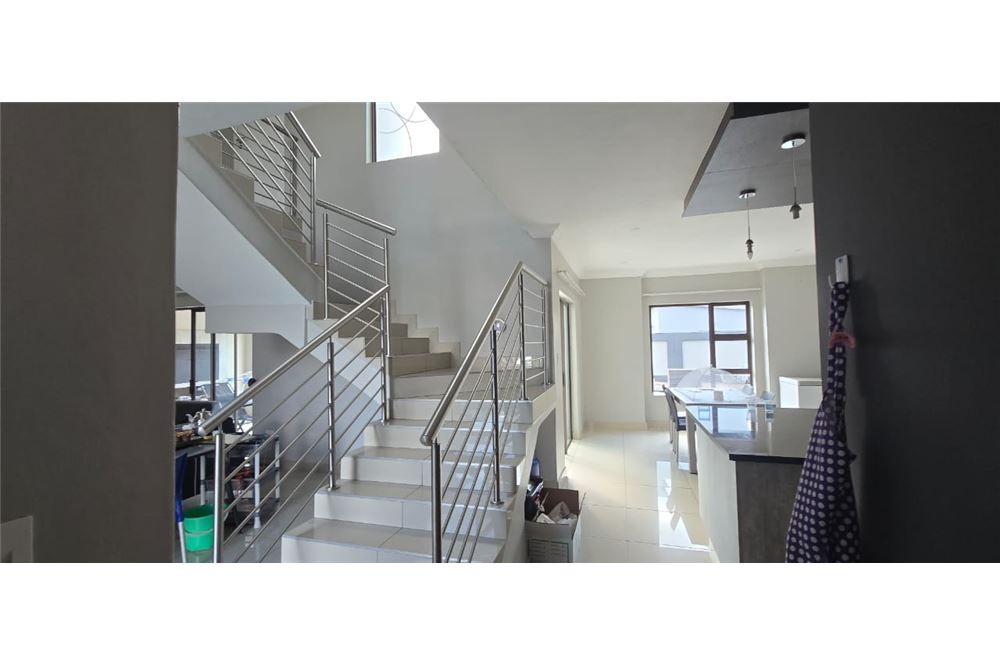 Residencial - Casa - Zambezi Manor Lifestyle Estate, Gauteng - South Africa - 8 - 1031414140-40