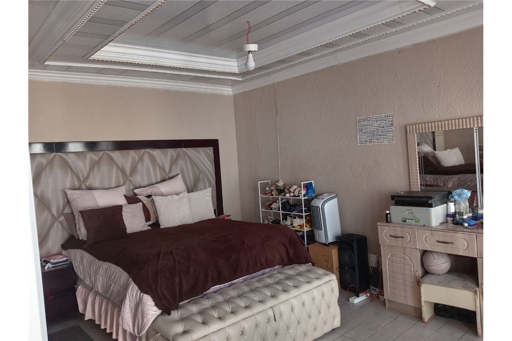 Residenziale - Casa - Rens Town, Gauteng - South Africa - 29 - 1031414015-753