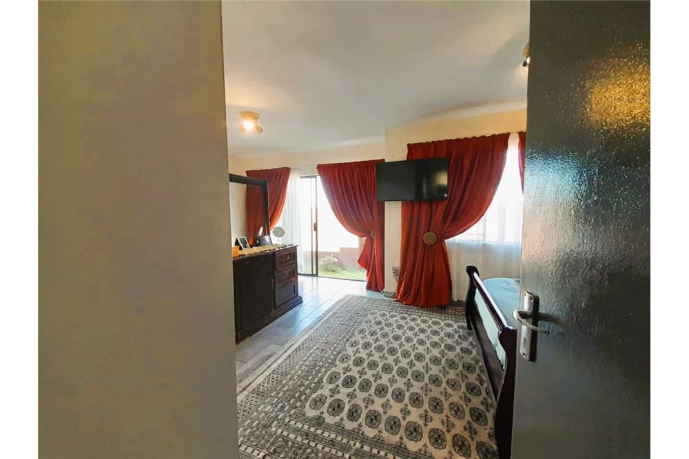 Residential - Mestna hiša - Liefde En Vrede, Gauteng - South Africa - 36 - 1031421066-371