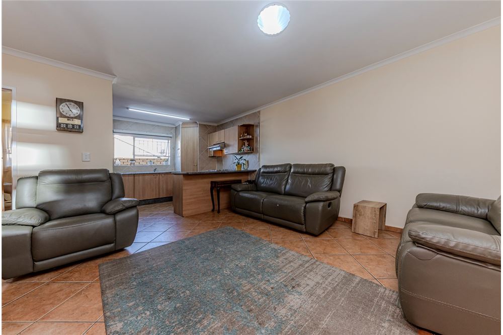 Residential - Omakotitalo - Wilgeheuwel, Gauteng - South Africa - 10 - 1031444179-44