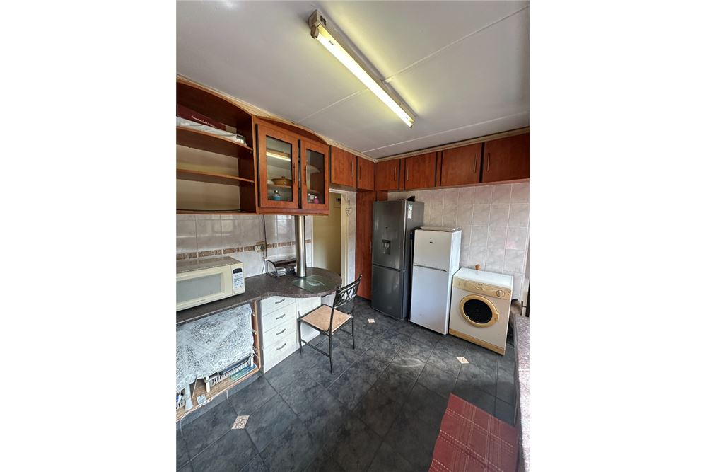 Residential - House - Glen Anil, KwaZulu Natal - South Africa - 11 - 1031465056-202