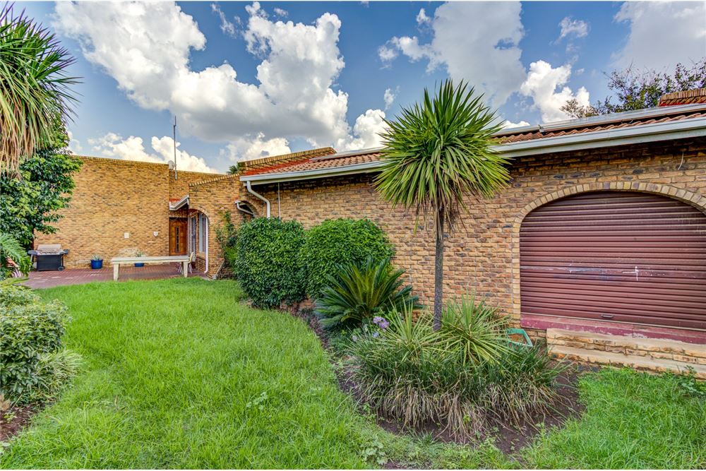 Woningbouw - Haus - Brentwood, Gauteng - South Africa - 23 - 1031439069-142