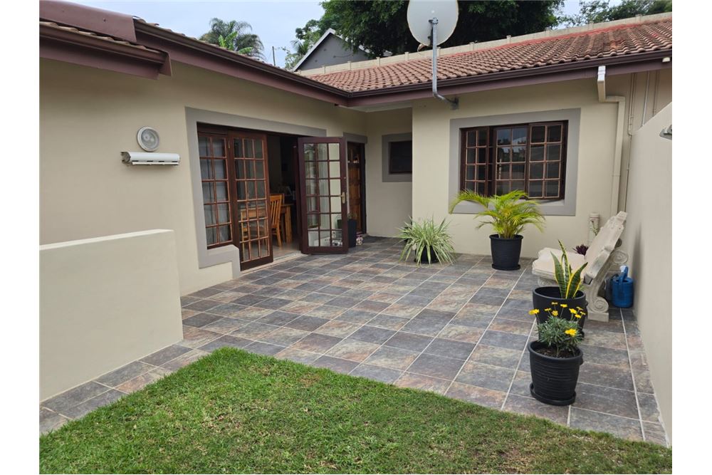 Residential - Townhouse - Durban North, KwaZulu Natal - South Africa - 4 - 1031465047-183