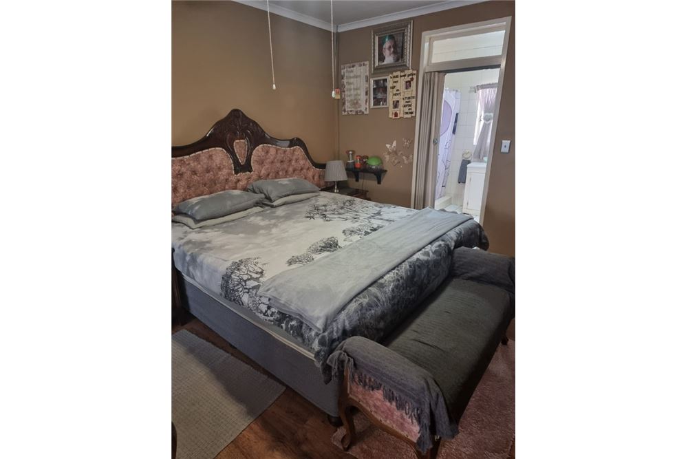 Woningbouw - Haus - Vanderbijlpark SW 5, Gauteng - South Africa - 9 - 1031010017-88