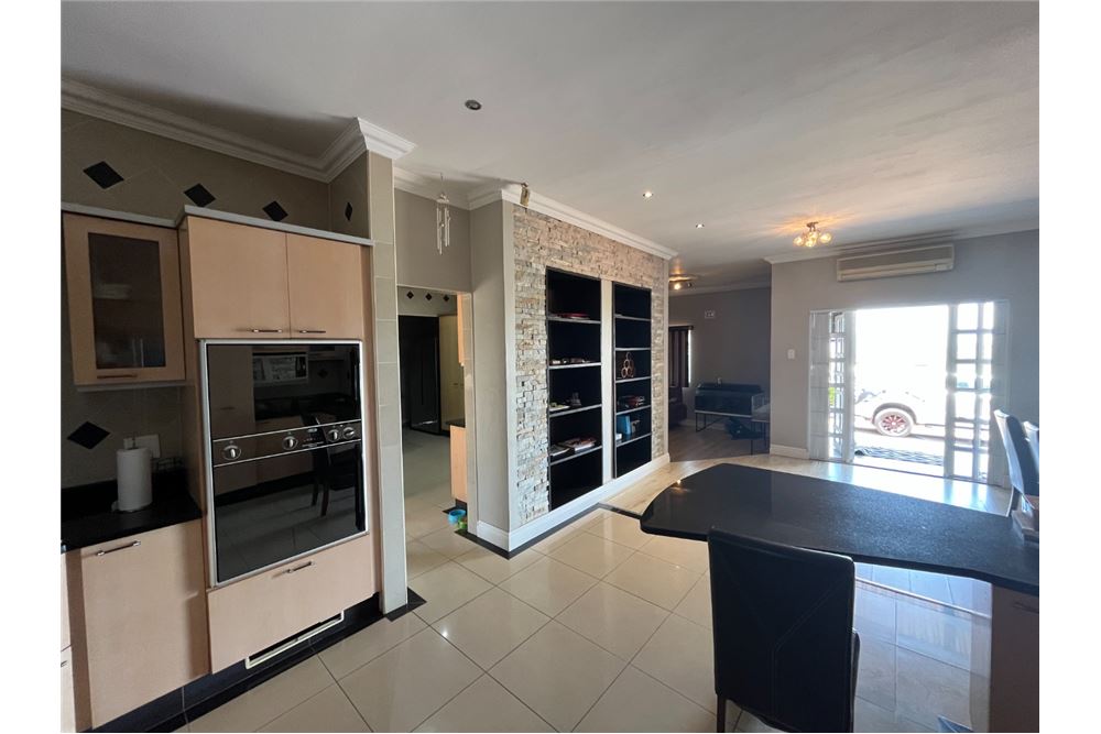 Elamine - Eramu - Sunningdale, KwaZulu Natal - South Africa - 11 - 1031465025-201