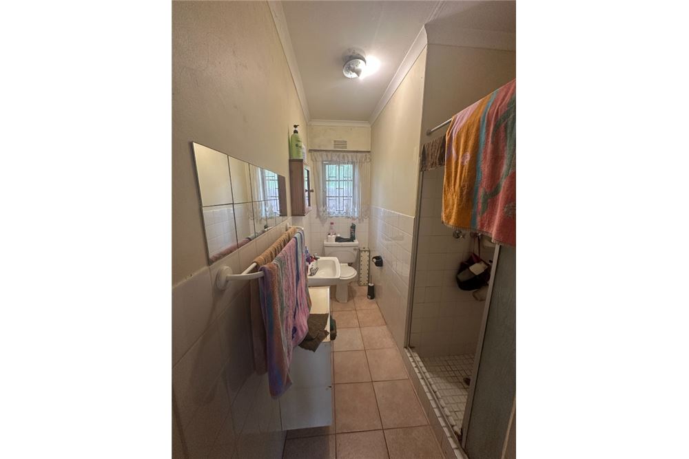 Residential - House - Glen hills, KwaZulu Natal - South Africa - 18 - 1031465056-212