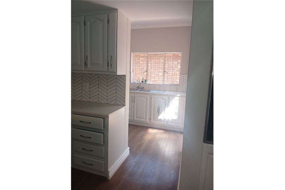 Residencial - Casa - Montana Tuine, Gauteng - South Africa - 12 - 1031414088-139