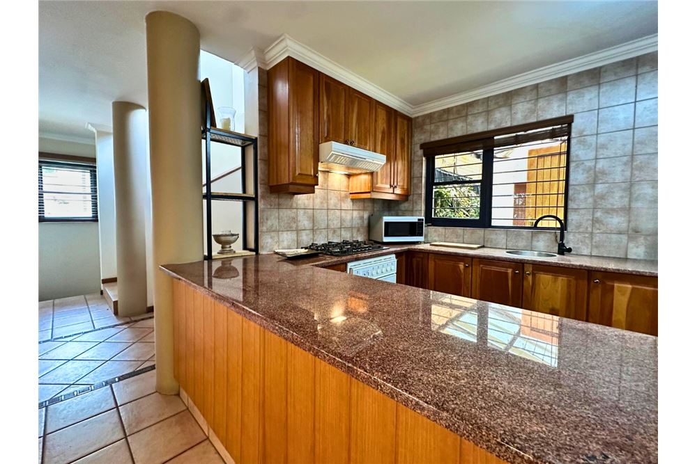 Residenziale - Casa - Lynnwood, Gauteng - South Africa - 11 - 1031414143-36