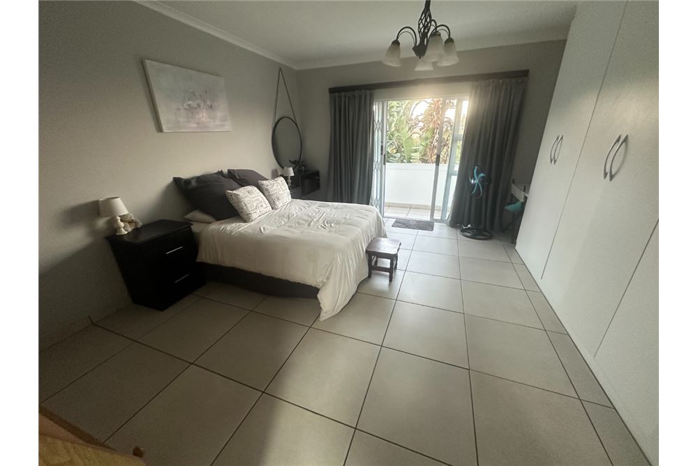 Residential - Stanovanje - Athlone, KwaZulu Natal - South Africa - 6 - 1031388001-158