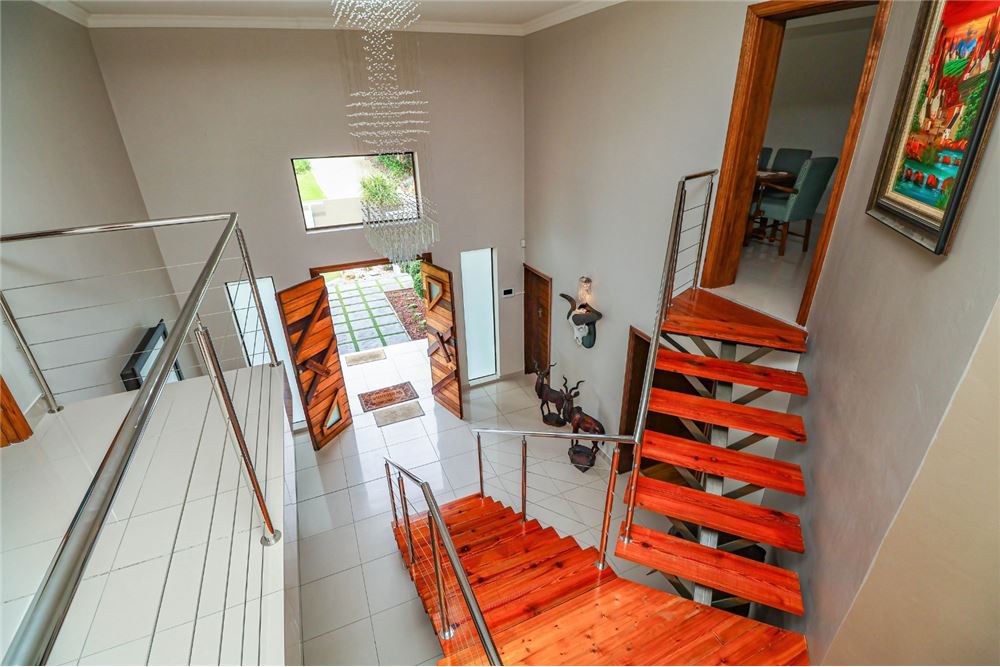 Gyvenamasis - Namas - Bayview, Western Cape - South Africa - 11 - 1031012001-40