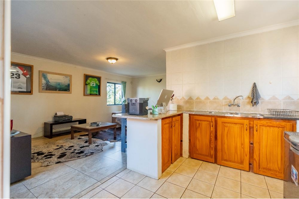 Residential - ਅਲੱਗ ਥਲੱਗ ਬਣਿਆ ਹੋਇਆ ਘਰ - Summerveld, KwaZulu Natal - South Africa - 53 - 1031391057-40