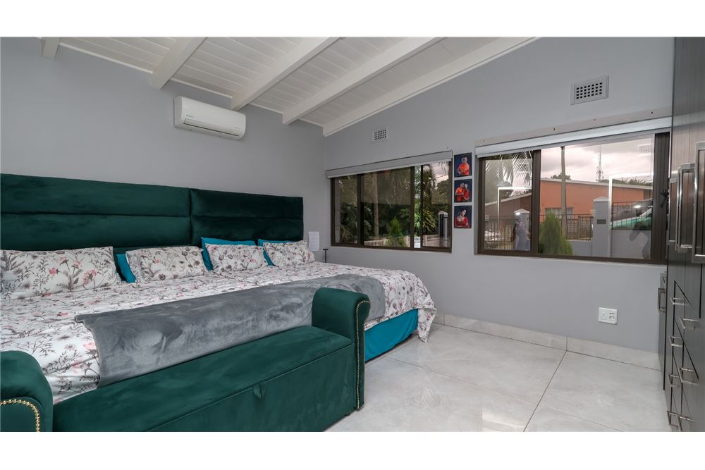 Residential - House - Glen hills, KwaZulu Natal - South Africa - 19 - 1031465115-38