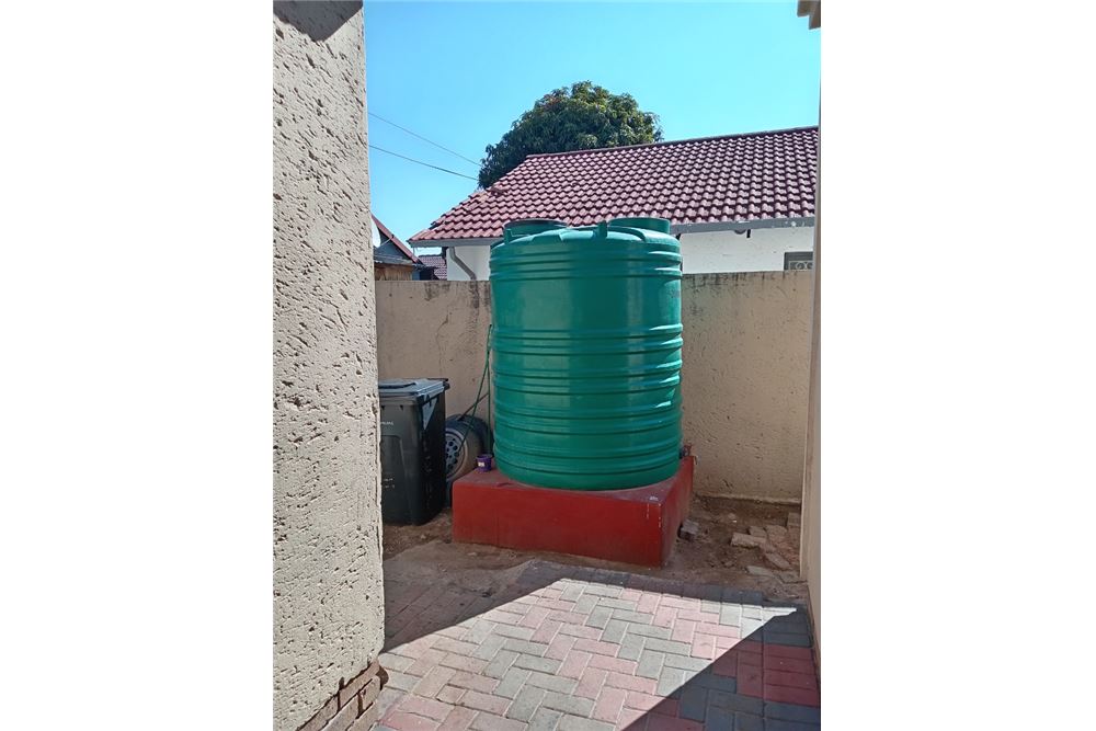 Residenziale - Casa - Rens Town, Gauteng - South Africa - 27 - 1031414015-753