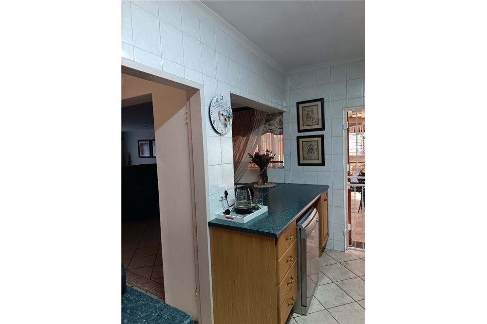 Residenziale - Casa - Magalieskruin, Gauteng - South Africa - 26 - 1031414142-53