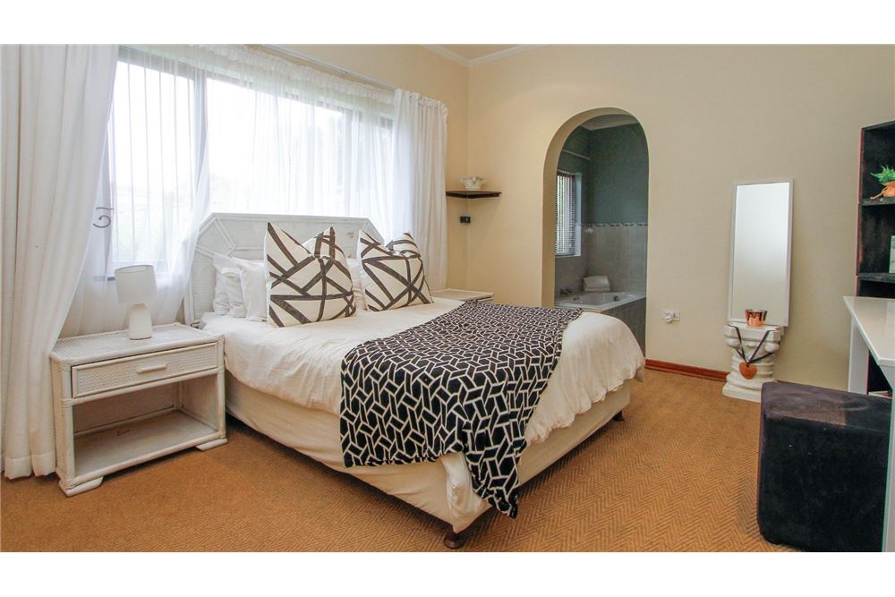 Residential - House - Glenashley, KwaZulu Natal - South Africa - 24 - 1031465029-138