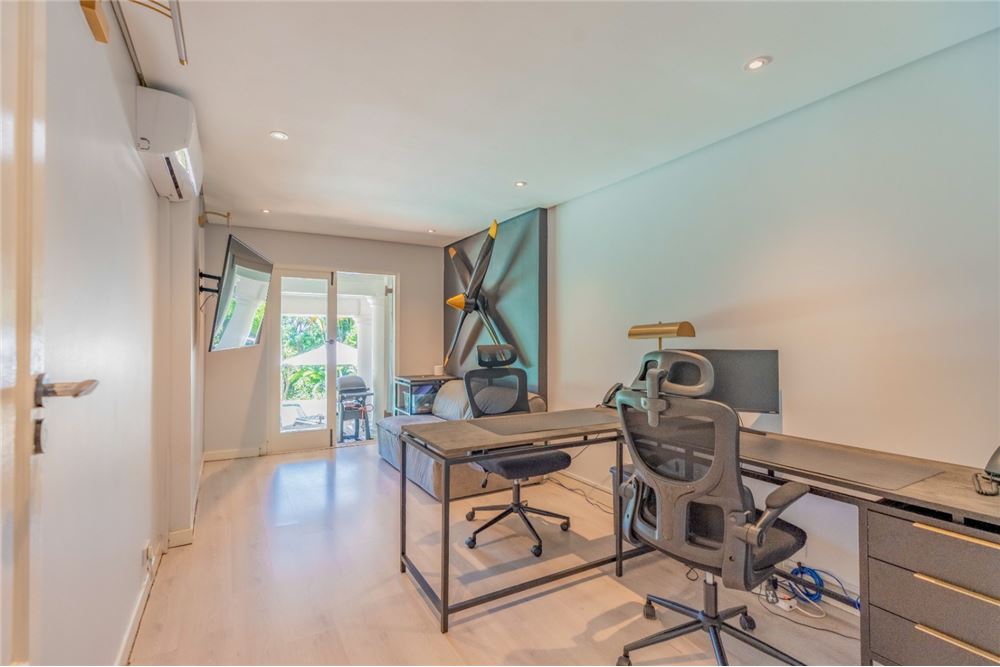 Residential - House - Durban North, KwaZulu Natal - South Africa - 22 - 1031465022-892