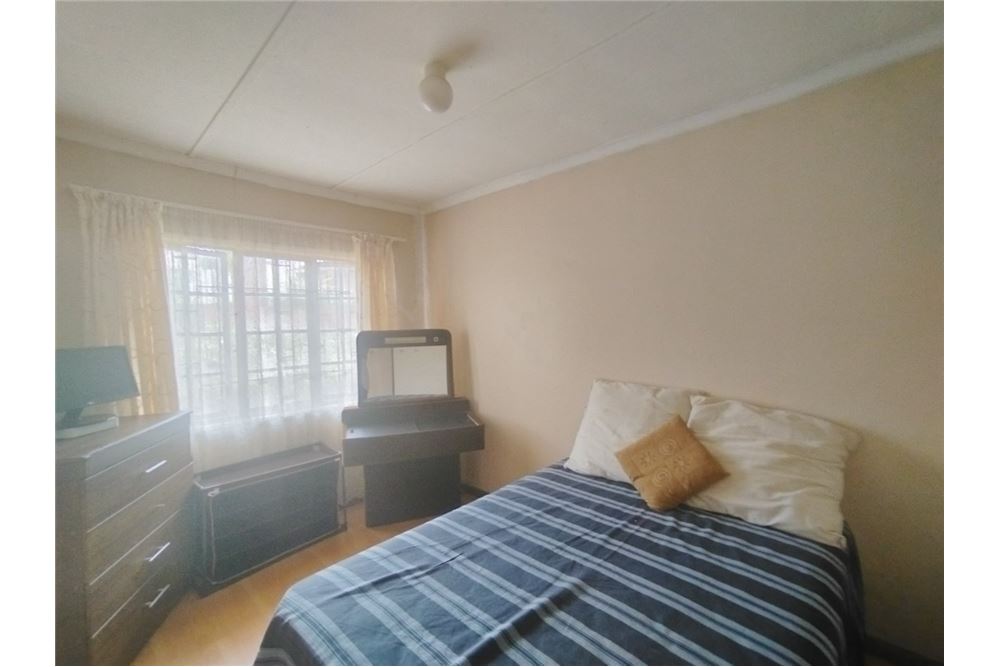 באזור מגורים - בית פרטי - Eastwood, KwaZulu Natal - South Africa - 14 - 1031436105-84