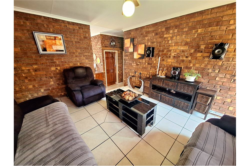 住宅 - 联排别墅 - Quellerie Park, Gauteng - South Africa - 6 - 1031444159-83