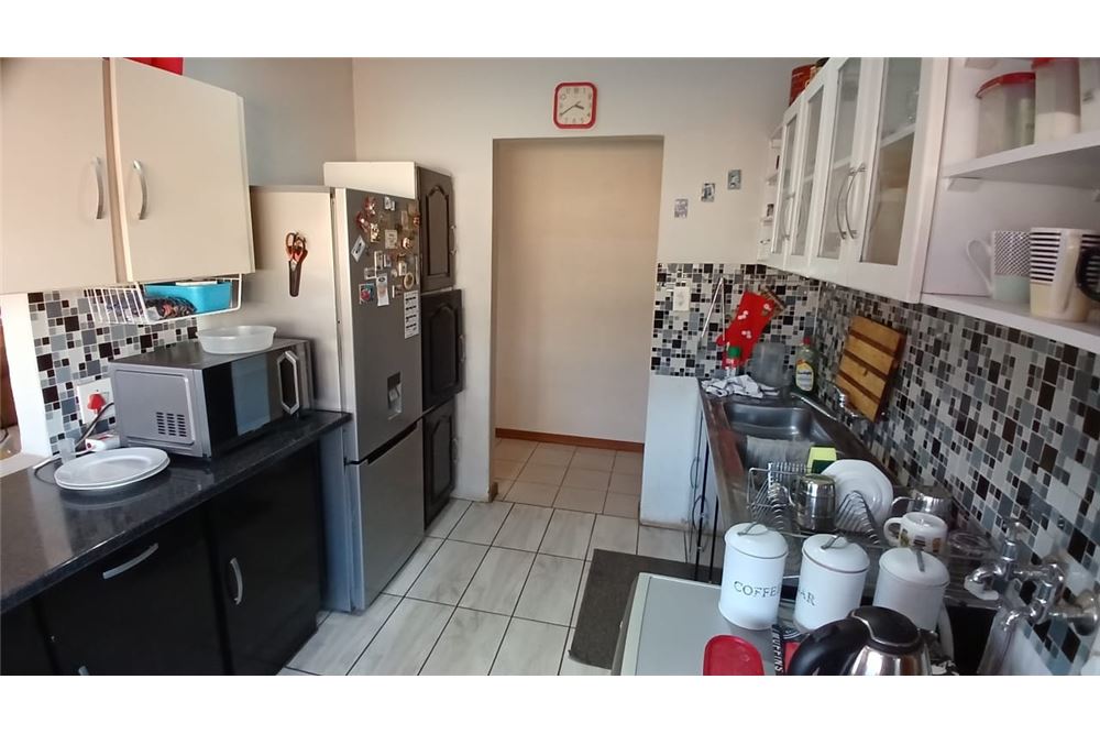 Residencial - Casa - Kirkney, Gauteng - South Africa - 29 - 1031414116-94