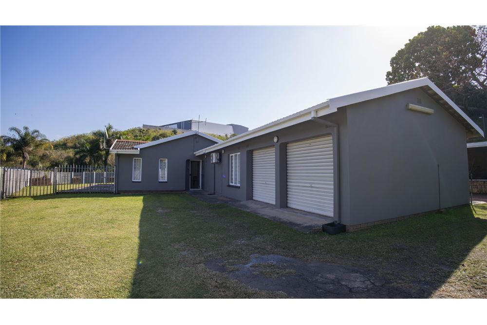 Residential - House - Glen hills, KwaZulu Natal - South Africa - 25 - 1031465050-129