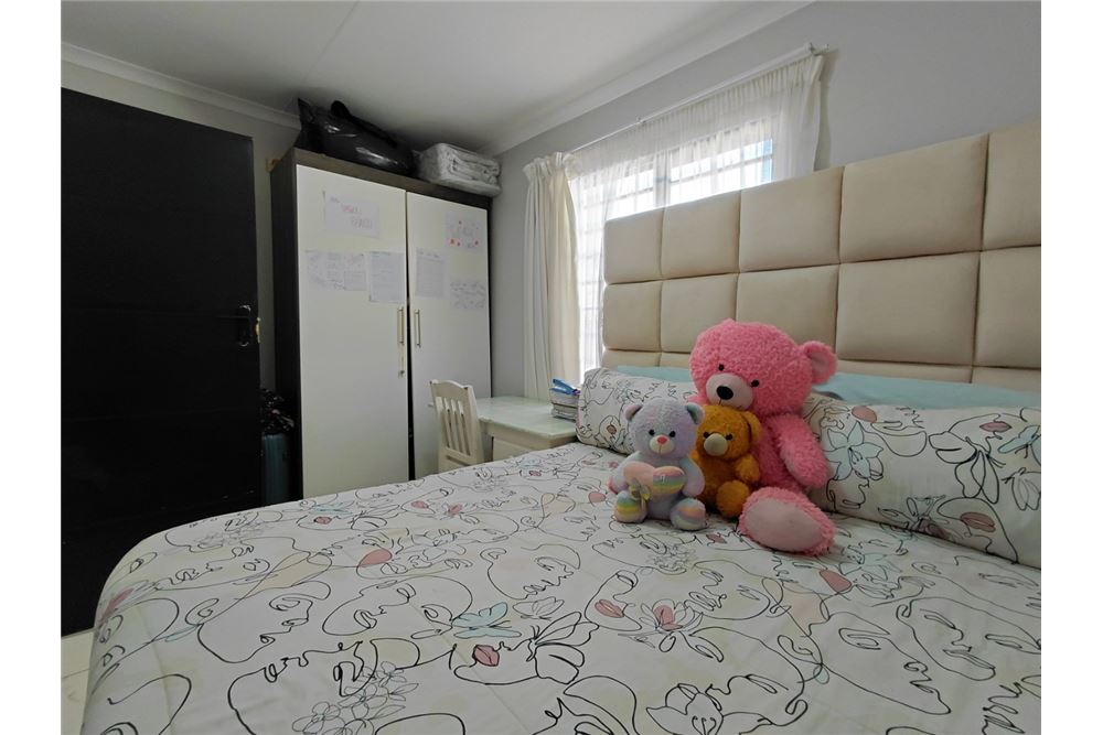 Residential - Hus - Delmore Park, Gauteng - South Africa - 16 - 1031422074-69