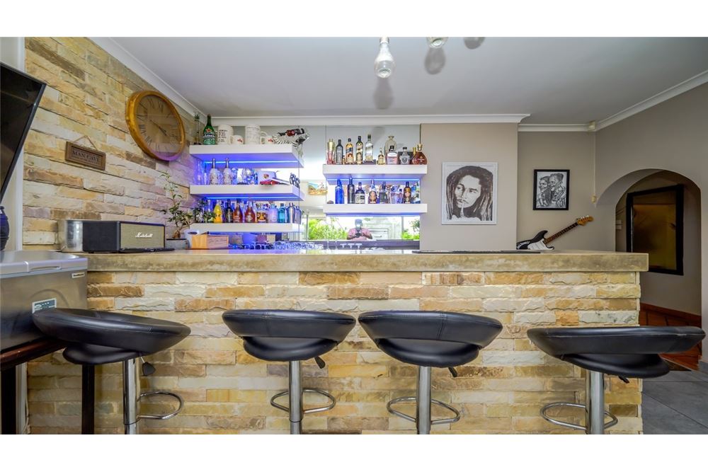 Residential - House - Durban North, KwaZulu Natal - South Africa - 12 - 1031465034-88