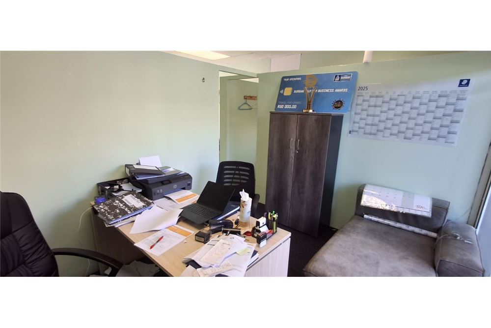 Commercial - Office - Umhlanga Ridge, KwaZulu Natal - South Africa - 15 - 1031465129-5
