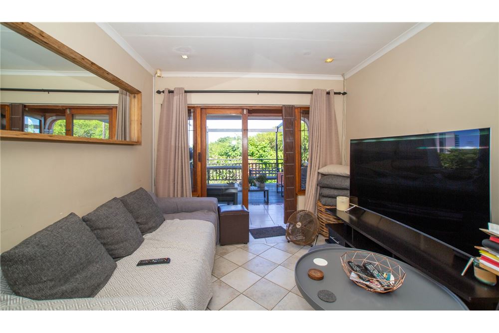 Residential - House - Umhlanga Rocks, KwaZulu Natal - South Africa - 17 - 1031465050-127