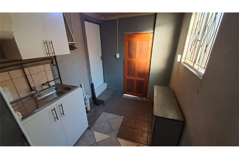 Residenziale - Casa - Danville, Gauteng - South Africa - 10 - 1031414126-51
