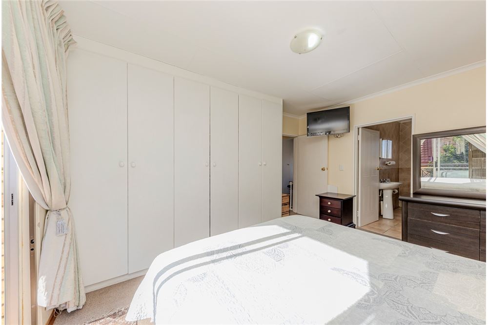 Residential - Omakotitalo - Wilgeheuwel, Gauteng - South Africa - 17 - 1031444179-44