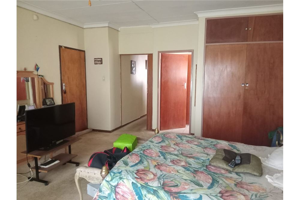 Residencial - Casa - Sinoville, Gauteng - South Africa - 13 - 1031414158-9