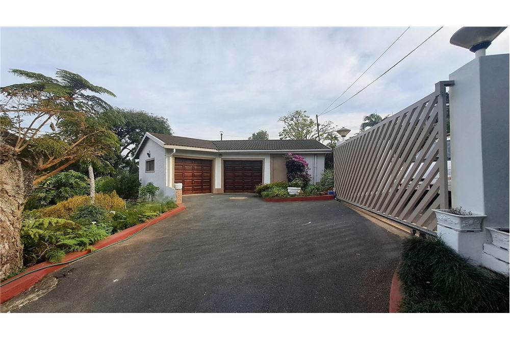 Residencial - Casa - St Michaels On Sea, KwaZulu Natal - South Africa - 44 - 1031394053-221